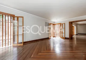 Foto 1 de Casa com 4 Quartos à venda, 457m² em Cidade Jardim, São Paulo