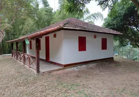 Foto 1 de Fazenda/Sítio com 3 Quartos para alugar, 2000m² em Aldeia Velha, Silva Jardim
