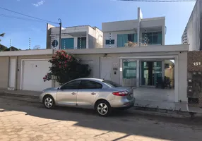 Foto 1 de Sobrado com 4 Quartos à venda, 134m² em Village I, Porto Seguro