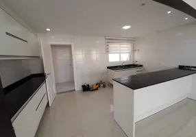 Foto 1 de Apartamento com 3 Quartos para alugar, 128m² em Vila Andrade, São Paulo