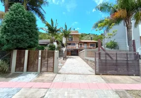 Foto 1 de Casa com 3 Quartos à venda, 360m² em Panoramico, Garopaba