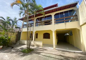 Foto 1 de Casa com 5 Quartos à venda, 391m² em Praia de Itaóca, Itapemirim