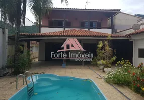 Foto 1 de Casa com 5 Quartos à venda, 103m² em Itacuruça, Mangaratiba