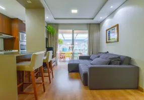 Foto 1 de Apartamento com 2 Quartos à venda, 54m² em Bacacheri, Curitiba