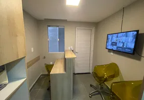 Foto 1 de Sala Comercial com 1 Quarto para alugar, 5m² em Meireles, Fortaleza