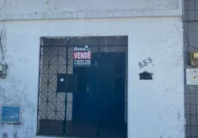 Foto 1 de Casa com 2 Quartos à venda, 80m² em Aerolândia, Fortaleza