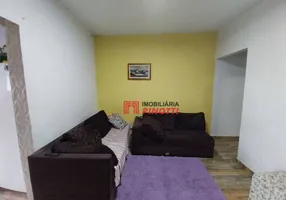 Foto 1 de Casa com 4 Quartos à venda, 180m² em Baeta Neves, São Bernardo do Campo