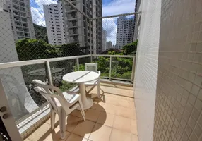 Foto 1 de Apartamento com 3 Quartos à venda, 108m² em Praia das Pitangueiras, Guarujá