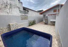 Foto 1 de Casa com 2 Quartos à venda, 53m² em São Fernando, Itanhaém