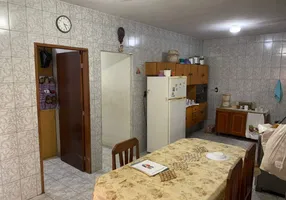 Foto 1 de Casa com 3 Quartos à venda, 175m² em Comercial e Residencial Jardim Mariana, Pindamonhangaba