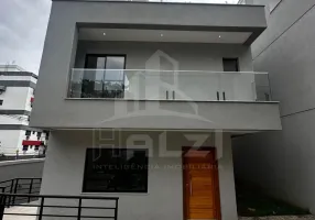 Foto 1 de Casa de Condomínio com 4 Quartos à venda, 190m² em Freguesia- Jacarepaguá, Rio de Janeiro