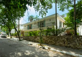 Foto 1 de Sobrado com 4 Quartos à venda, 665m² em Jardim Marajoara, São Paulo