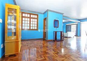 Foto 1 de Casa com 4 Quartos à venda, 200m² em Nonoai, Porto Alegre