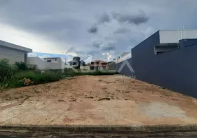 Foto 1 de Lote/Terreno à venda, 299m² em Jardim de Cresci, São Carlos