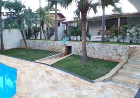 Foto 1 de Casa com 4 Quartos à venda, 460m² em Vila Santista, Atibaia