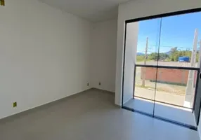 Foto 1 de Sobrado com 2 Quartos à venda, 64m² em Aventureiro, Joinville