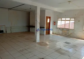 Foto 1 de Galpão/Depósito/Armazém para alugar, 340m² em Vila Brasil, Londrina