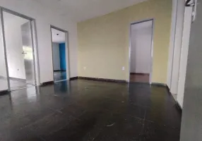 Foto 1 de Casa com 3 Quartos para alugar, 120m² em Pacheco, São Gonçalo