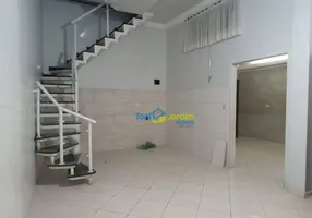 Foto 1 de Sobrado com 2 Quartos para alugar, 120m² em Condominio Maracana, Santo André