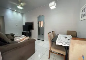 Foto 1 de Casa com 2 Quartos à venda, 52m² em Santa Maria, Santos