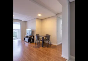 Foto 1 de Apartamento com 3 Quartos à venda, 79m² em Kennedy, Londrina