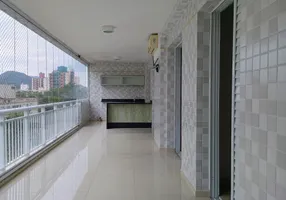 Foto 1 de Apartamento com 3 Quartos para alugar, 116m² em Vila Alzira, Guarujá