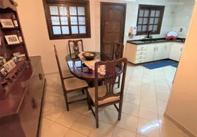 Foto 1 de Casa com 3 Quartos à venda, 149m² em Vila Linda, Santo André