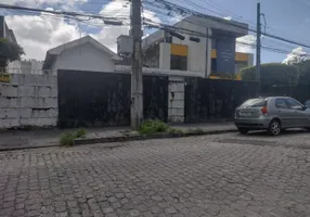 Foto 1 de Casa com 4 Quartos à venda, 507m² em Torre, Recife