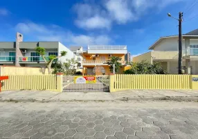 Foto 1 de Sobrado com 3 Quartos à venda, 232m² em , Itapoá