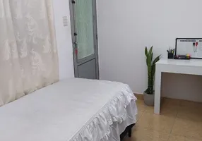 Foto 1 de Casa com 3 Quartos à venda, 202m² em Taboão, Diadema