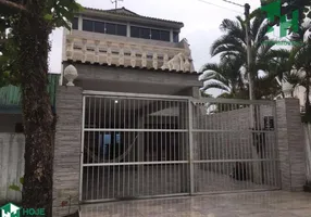 Foto 1 de Casa com 3 Quartos para alugar, 220m² em Balneário Riviera, Matinhos