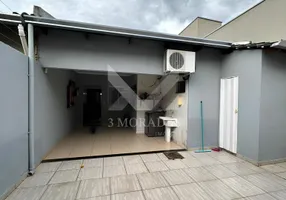 Foto 1 de Casa com 3 Quartos à venda, 140m² em Moinho dos Ventos, Goiânia