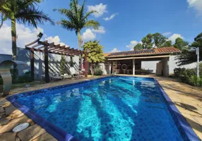 Foto 1 de Casa com 4 Quartos à venda, 400m² em Vale Azul, Jundiaí