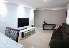 Foto 1 de Casa com 3 Quartos à venda, 150m² em Vila Lucinda, Santo André