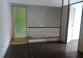 Foto 1 de Sobrado com 2 Quartos para alugar, 120m² em Interlagos, São Paulo