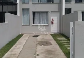 Foto 1 de Sobrado com 2 Quartos à venda, 86m² em Sertao do Maruim, São José