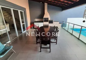 Foto 1 de Sobrado com 5 Quartos à venda, 340m² em Balneario Jequitiba, Itanhaém