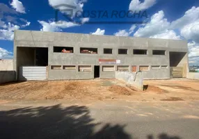 Foto 1 de Galpão/Depósito/Armazém para alugar, 324m² em Julio Ustrito, Salto