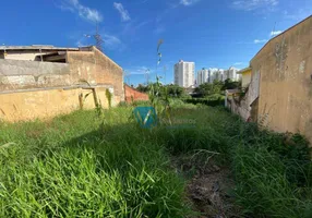 Foto 1 de Lote/Terreno à venda, 319m² em Novo Aeroporto, Londrina