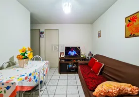 Foto 1 de Apartamento com 2 Quartos à venda, 46m² em Conjunto Residencial José Bonifácio, São Paulo