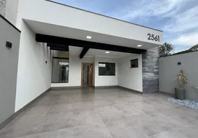 Foto 1 de Casa com 3 Quartos à venda, 87m² em Jardim Rebouças, Maringá