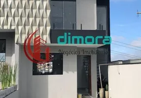 Foto 1 de Sobrado com 3 Quartos à venda, 100m² em Vila Lavínia, Mogi das Cruzes