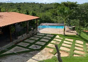 Foto 1 de Fazenda/Sítio com 2 Quartos à venda, 45000m² em Centro, Glaucilândia