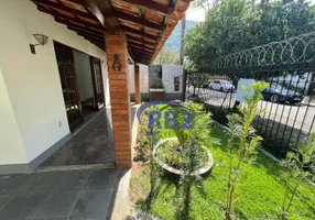 Foto 1 de Casa com 4 Quartos à venda, 350m² em São Francisco, Niterói