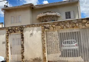 Foto 1 de Sobrado com 4 Quartos à venda, 200m² em Jardim Itatiaia, Campinas