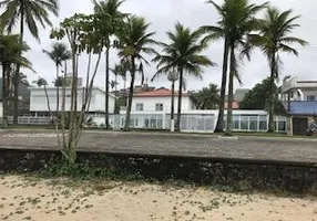 Foto 1 de Sobrado com 14 Quartos à venda, 1100m² em Jardim Tejereba , Guarujá