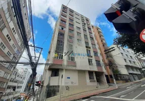 Foto 1 de Apartamento com 3 Quartos para venda ou aluguel, 80m² em Centro, Juiz de Fora