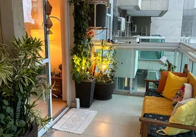 Foto 1 de Apartamento com 2 Quartos à venda, 75m² em Tijuca, Rio de Janeiro