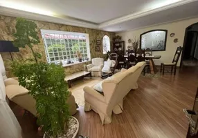 Foto 1 de Casa com 3 Quartos para alugar, 200m² em Independência, São Bernardo do Campo