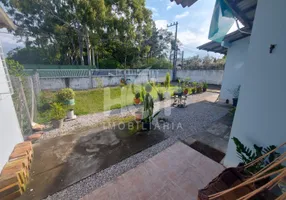 Foto 1 de Casa com 5 Quartos à venda, 166m² em Campeche, Florianópolis